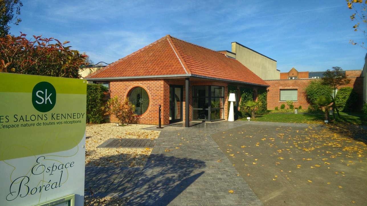 TOM LE MAGICIEN – LES SALONS KENNEDY