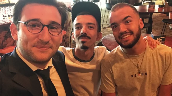 Tom Coss le magicien Lille avec Bigflo et Oli